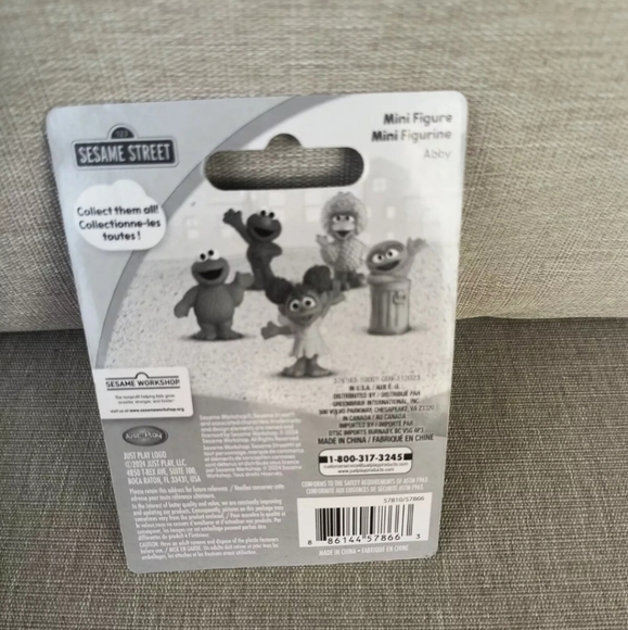 Sesame Street ABBY Mini Figure Waving Micro Toy Collection Topper New - Picture 5 of 5
